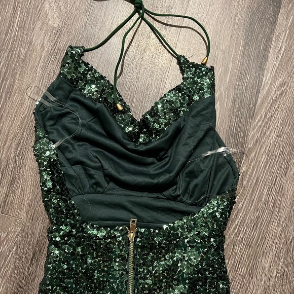 Green Sequin Cowl Neck Dress New - Picture 4 of 7